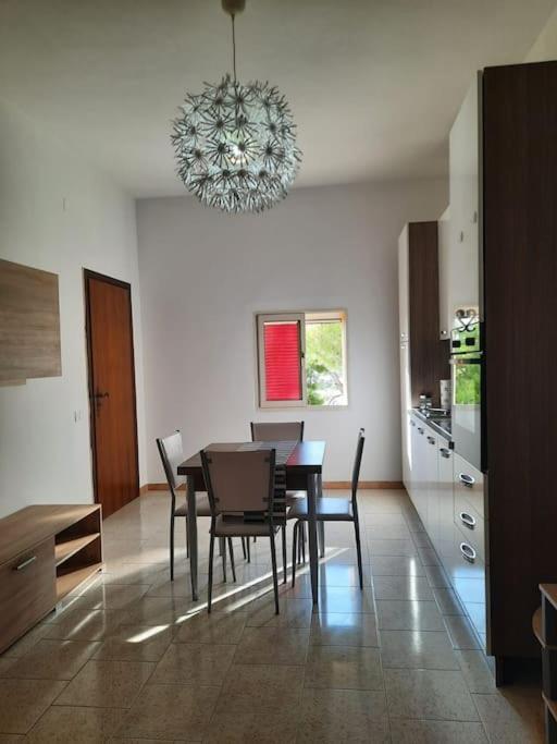 Appartamento In Villa Con Pineta Leporano Εξωτερικό φωτογραφία